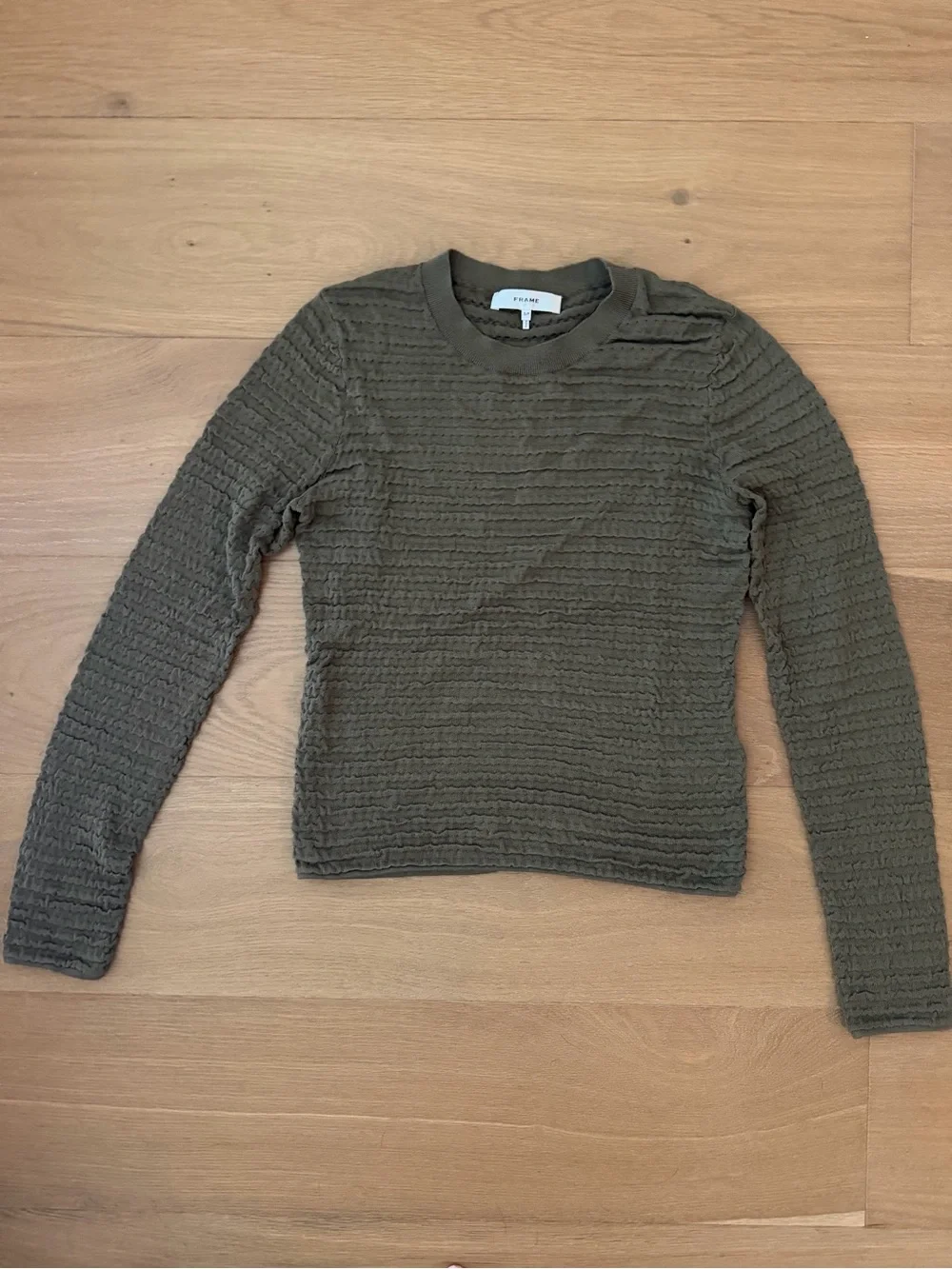 FRAME Olive Green Textured Ribbed Knit Top Small - Picture 4 of 6